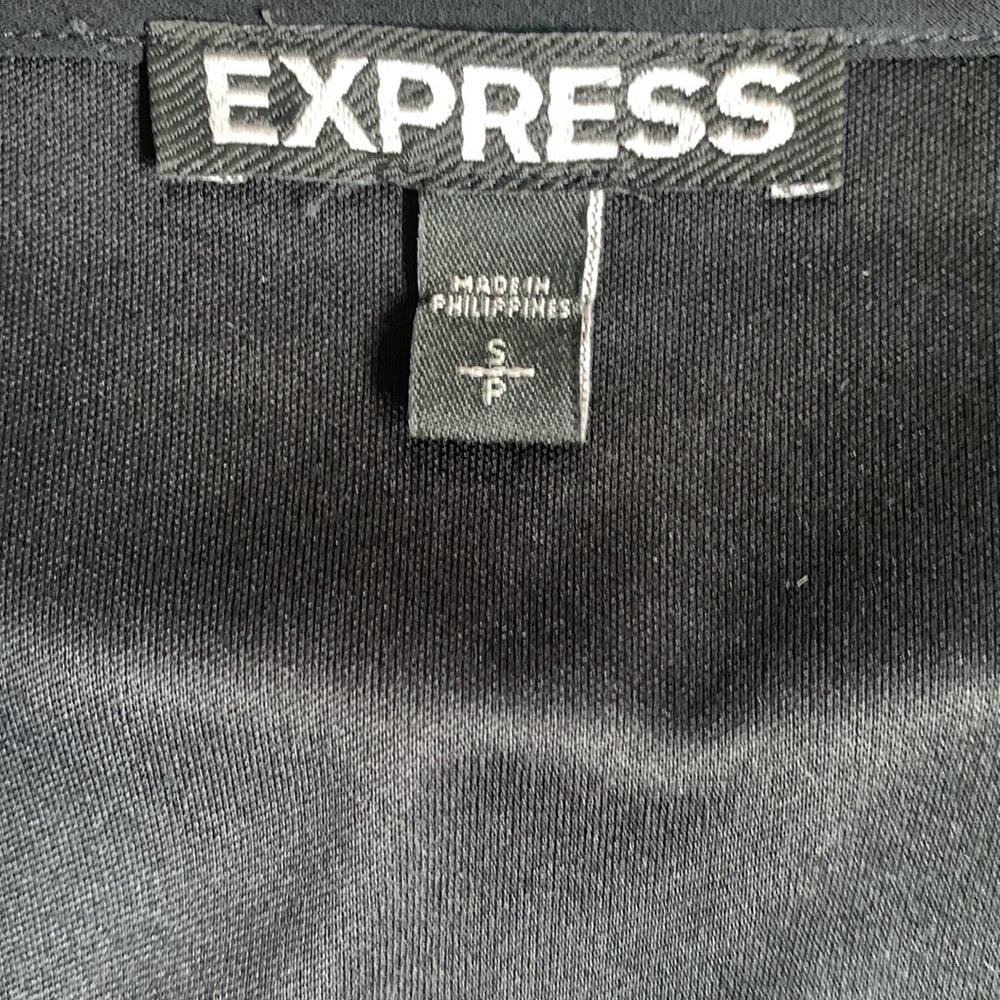 Express Romper - Picture 8 of 10